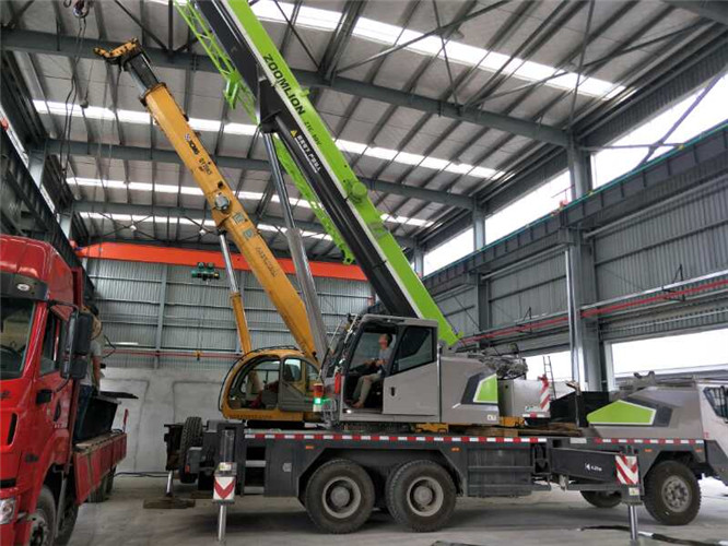 荔浦市高空车出租需要注意哪些安全事项？