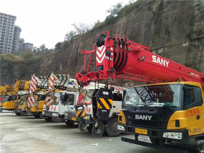 荔浦市吊车出租按什么计费？台班费、单次费、里程费怎么算？